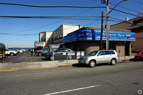 Blue Star Medical Supplies Inc. 8808 Rockaway Beach Blvd。